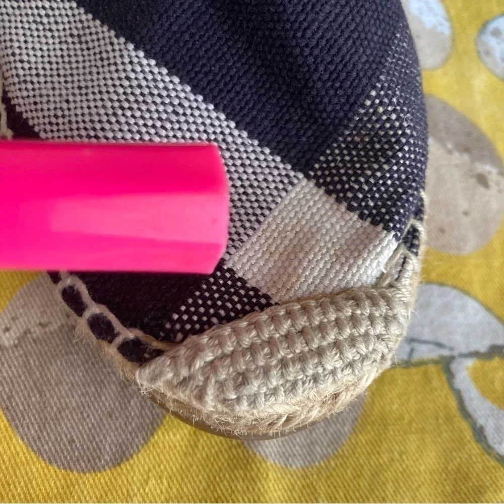 Burberry Hodgeson Nova espadrille slip ons size 39 - Picture 16 of 16